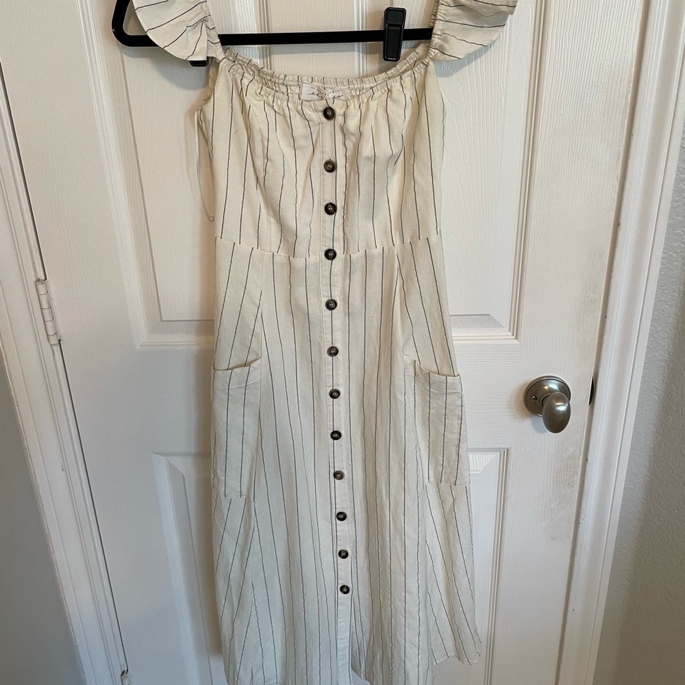 American threads off the shoulder midi dress